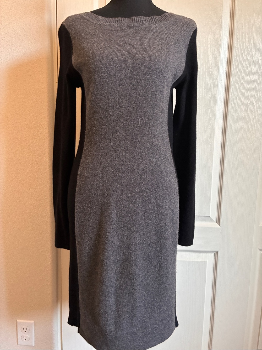 C by Bloomingdale’s 100% 2-Ply cashmere color block sweater dress- Medium